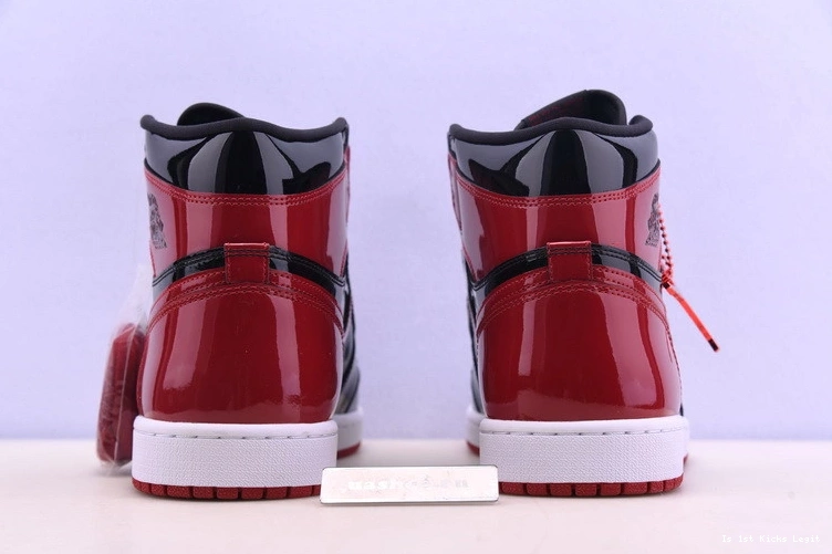 Bred Jordan 555088-063 Leather Patent 1 Air 0927